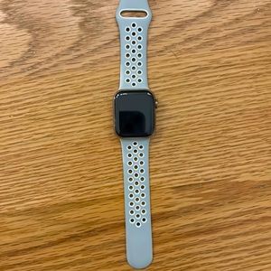 apple watch series 4, worn a few times, will clorox the band that comes with it.